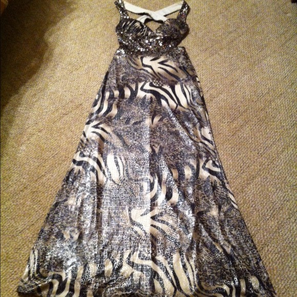 Cheetah Print dress - Picture 1 of 1