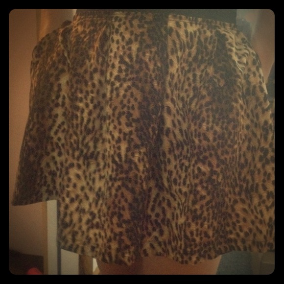 Leopard print skirt