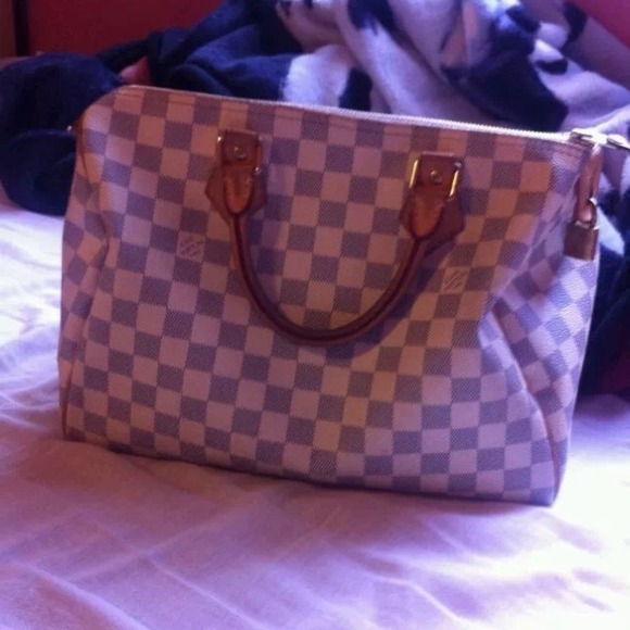 Louis Vuitton Damier $575 plus ship. All included - Picture 3 of 4