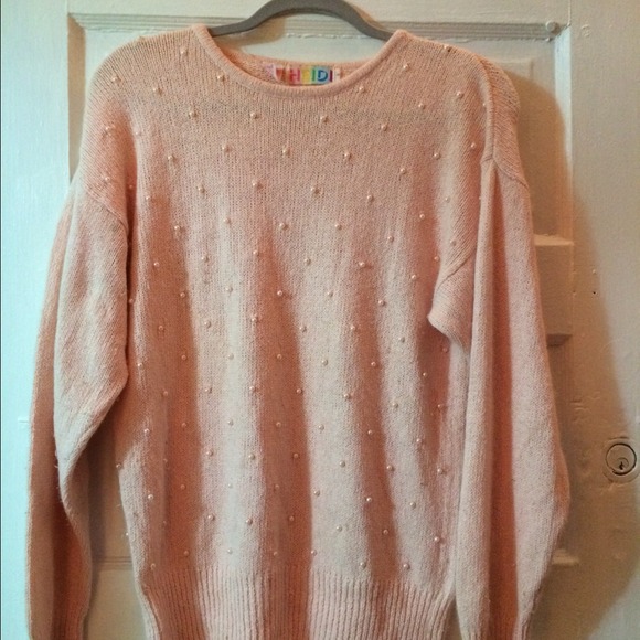 Vintage baby pink sweater