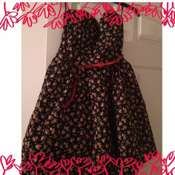 Bundled for @shelbys_closet_