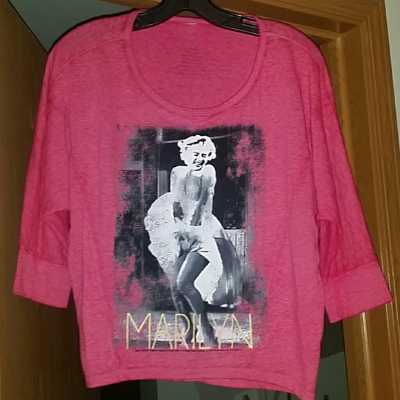 Marilyn Monroe shirt