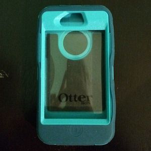 teal defender Otterbox