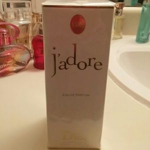 100 % authentic Dior Jadore perfume