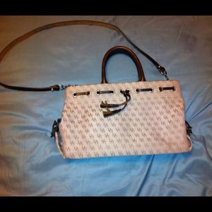 Dooney&Bourke Handbag