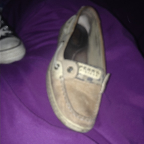Sperrys. - Picture 1 of 1