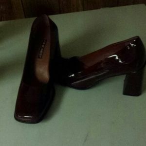Ladies Shoes