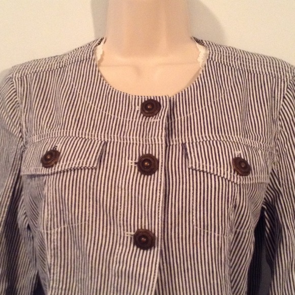 Christopher & Banks stripped blazer - Picture 3 of 4