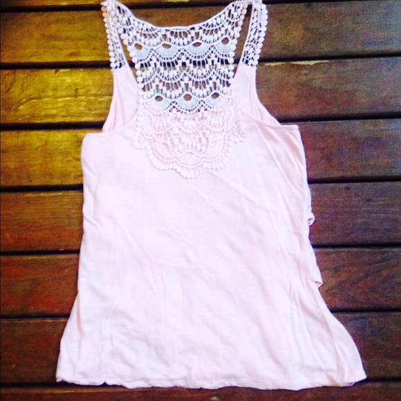 💖 Final Price 💖 🎭HP🎭 Light pink ruffle tank - Picture 2 of 3