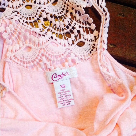 💖 Final Price 💖 🎭HP🎭 Light pink ruffle tank - Picture 3 of 3