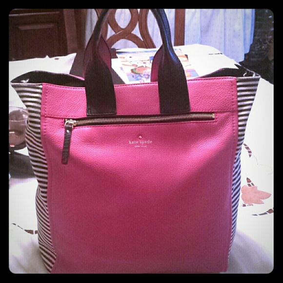Kate Spade Cobble Hill Pink Stripe med/Large Bag