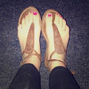 ❌SOLD❌ AE gladiator sandals ☀️