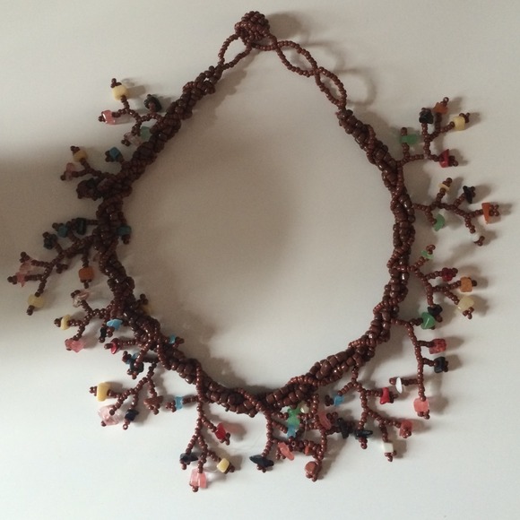 4 for 1 statement necklaces - Picture 3 of 4