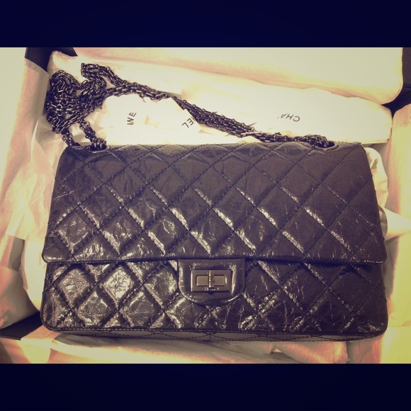 Chanel 2.55 Reissue 226 - the exclusive SO BLACK!!