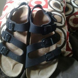 Adorable black Birki's