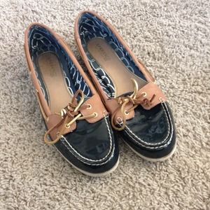 Sperry Top-Siders!