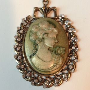 Vintage inspired necklace