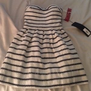 WOW couture bandage dress