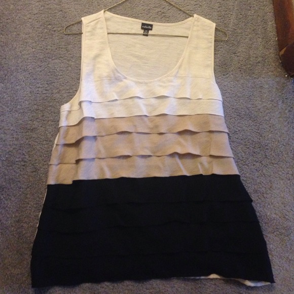 Sleeveless top