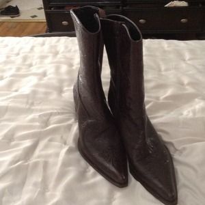 Phyllis Poland Boots