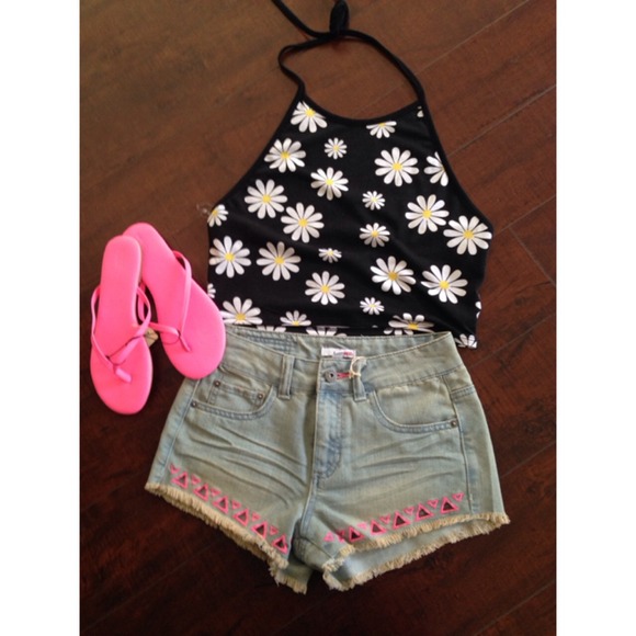 NWT outfit - Picture 2 of 4