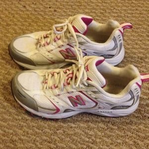 New Balance women's sneakers