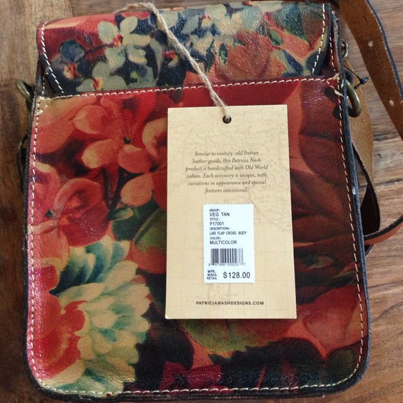 ⚡️SOLD⚡️Patricia Nash Crossbody 4 Anthro - Picture 4 of 4