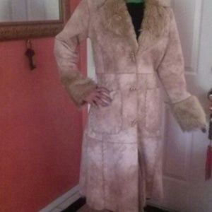 Beige tan suede long coat faux fur trim