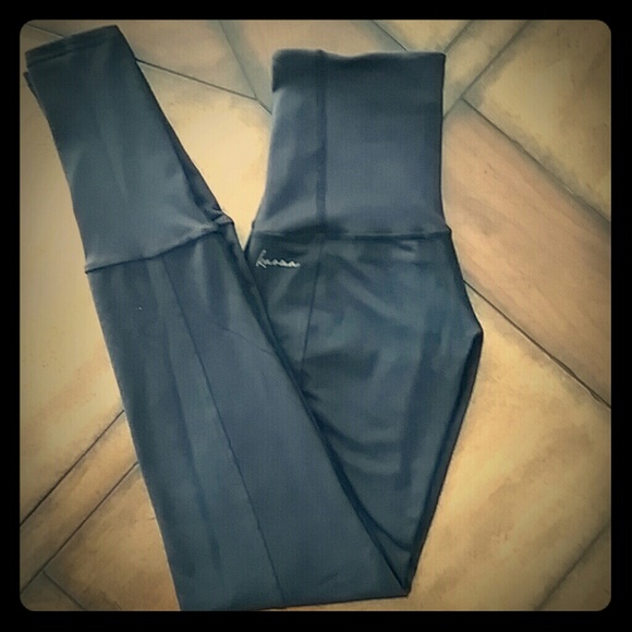 Black Karma yoga pants