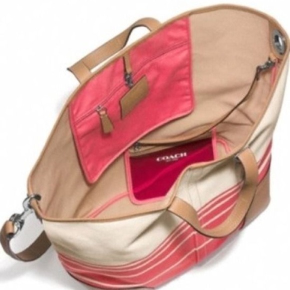 ***sold**COACH HADLEY STRIPED LARGE DUFFLE CORAL - Picture 3 of 3