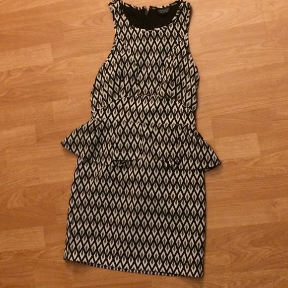 Topshop Diamond Patterned Peplum Dress