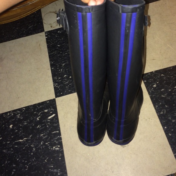 Aldo rain boots NEED TO SELL TODAY!!