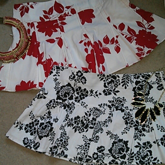 XXI Floral Mini Skirt Bundle