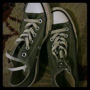 Womens size 8 lose rise grey converse . $18 OBO!!!