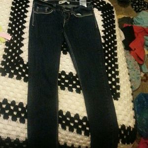 Levi super low risw skinny jeans
