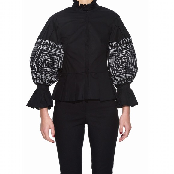 SOLD OUT | Renata top Black