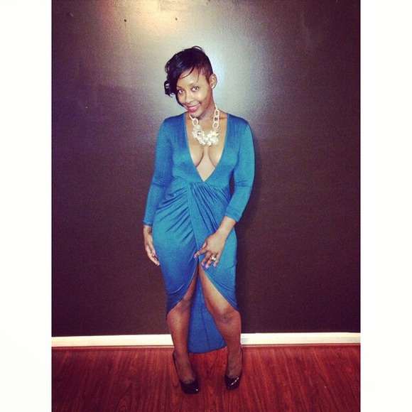 Teal deep v cut maxi dress w/ high front split