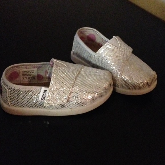 Silver sparkle Bobs SOLD - Picture 3 of 4