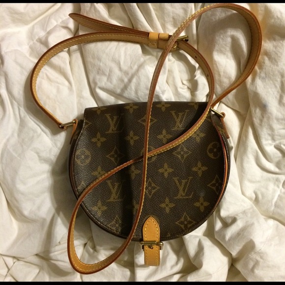 lv tambourine