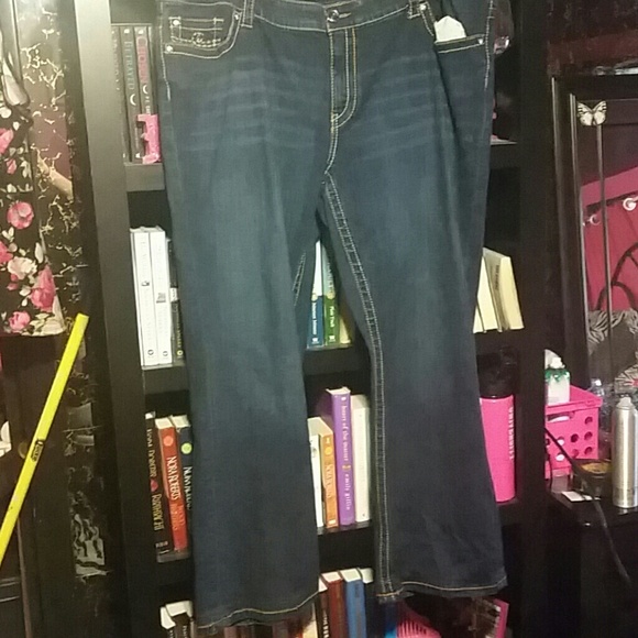 Size 24w Seven jeans