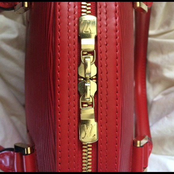 Louis Vuitton Jasmin red epi handbag - Picture 4 of 4