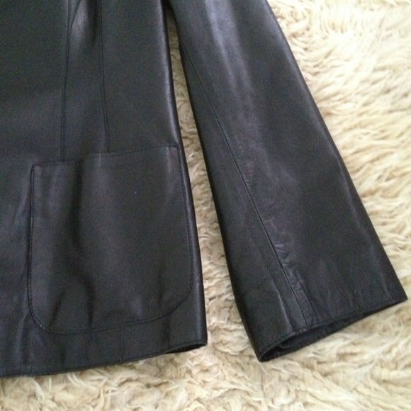 Leather coat - Picture 3 of 3