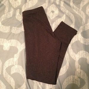 Easy wearing charcoal grey leggings - worn 2x