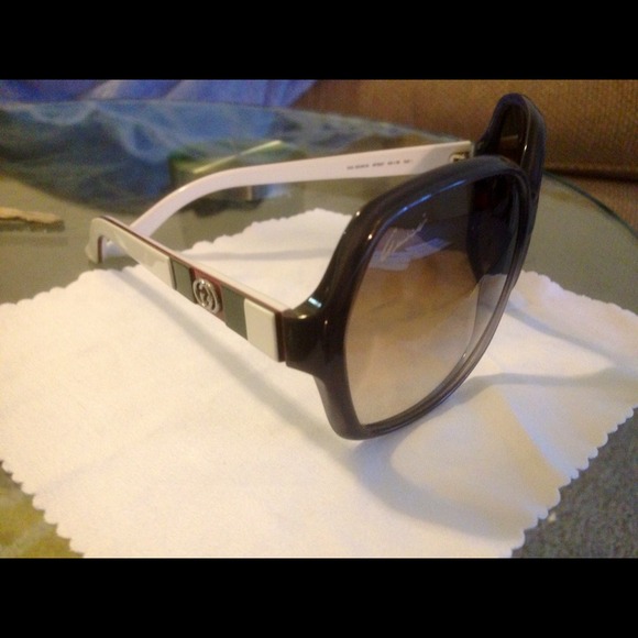Gucci GG 3538 sunglasses authentic