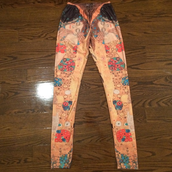 SOLD KLIMT The Embrace Kiss Art Printed Leggings - Picture 1 of 2