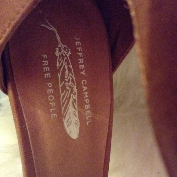 Jeffrey Campbell for free people. 👇price mer cari - Picture 4 of 4