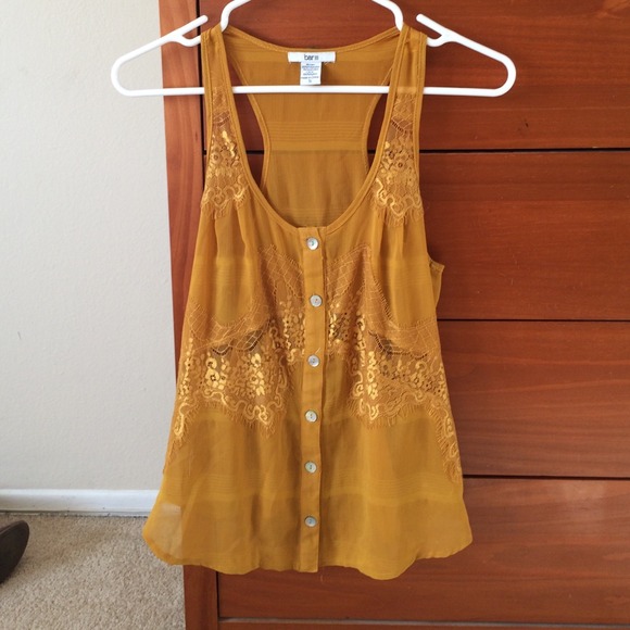 Mustard laced top