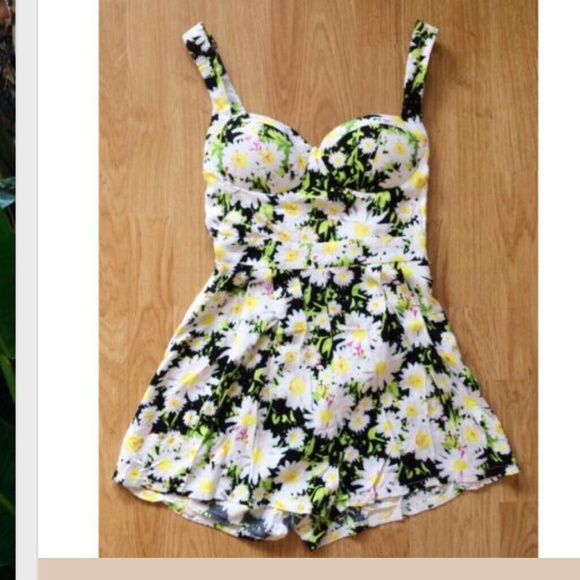 LF daisy playsuit/romper