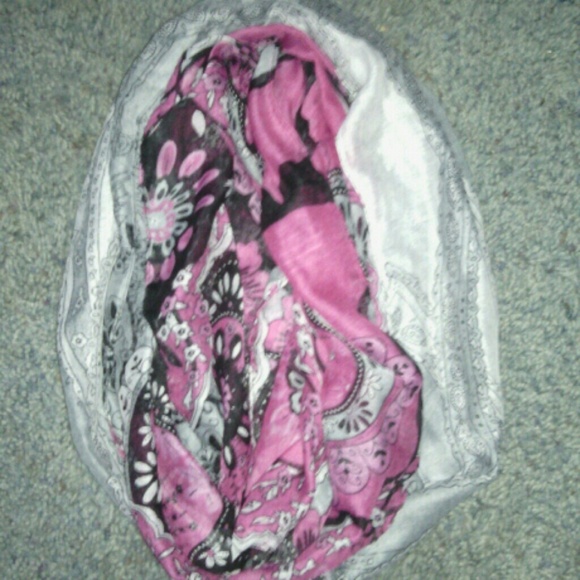 Scarf really don't want this anymore many reasons