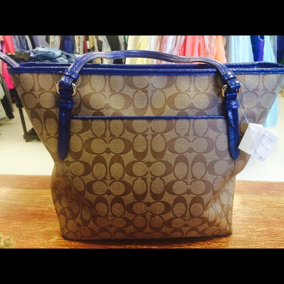 SOLD🎈🎊🎉👜👜NWT AUTHENTIC COACH HANDBAG - Picture 2 of 3